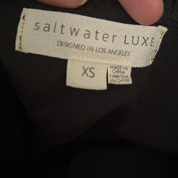 SALTWATER LUXE TASHA TOP in black with stars - Picture 3 of 8